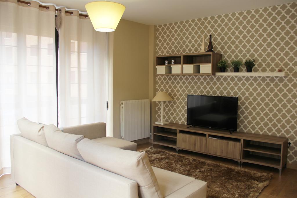 Apartamentos Vino Y Camino Nájera Pokoj fotografie